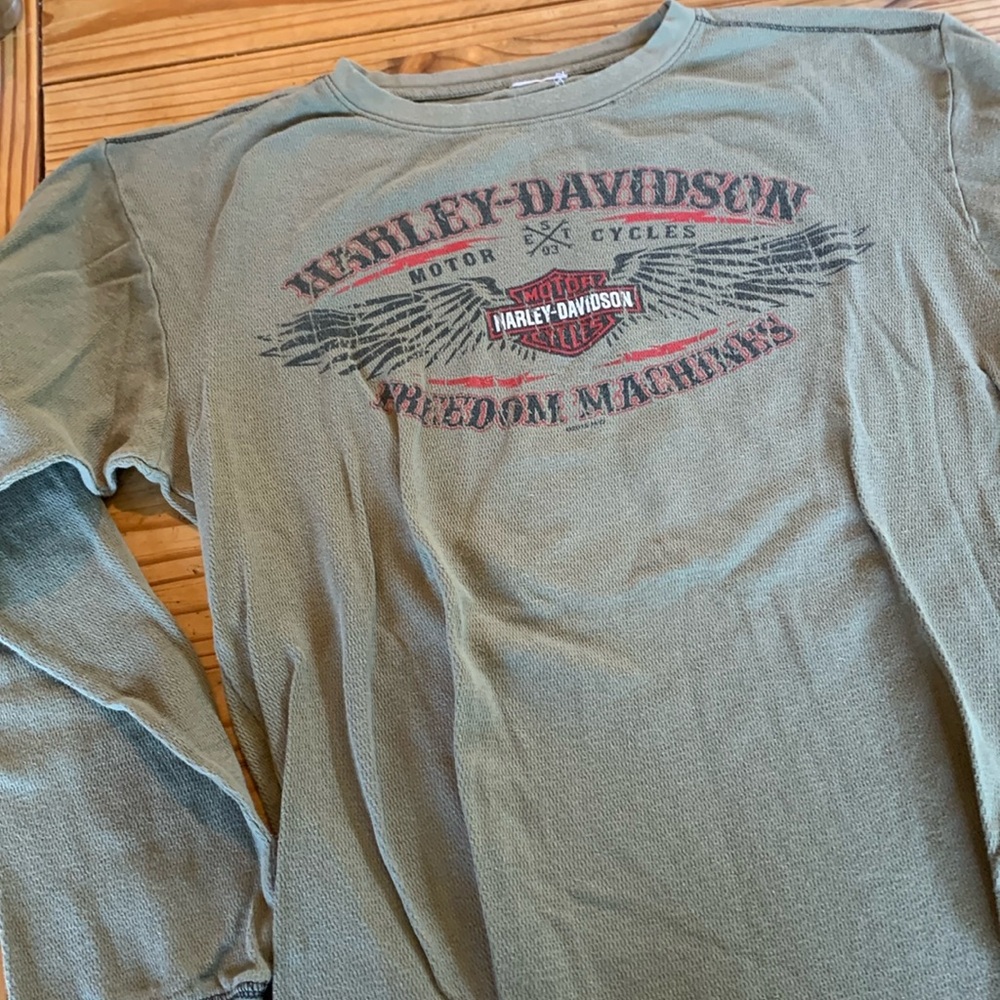 Olive green official Harley long sleeve lightweight thermal weave.